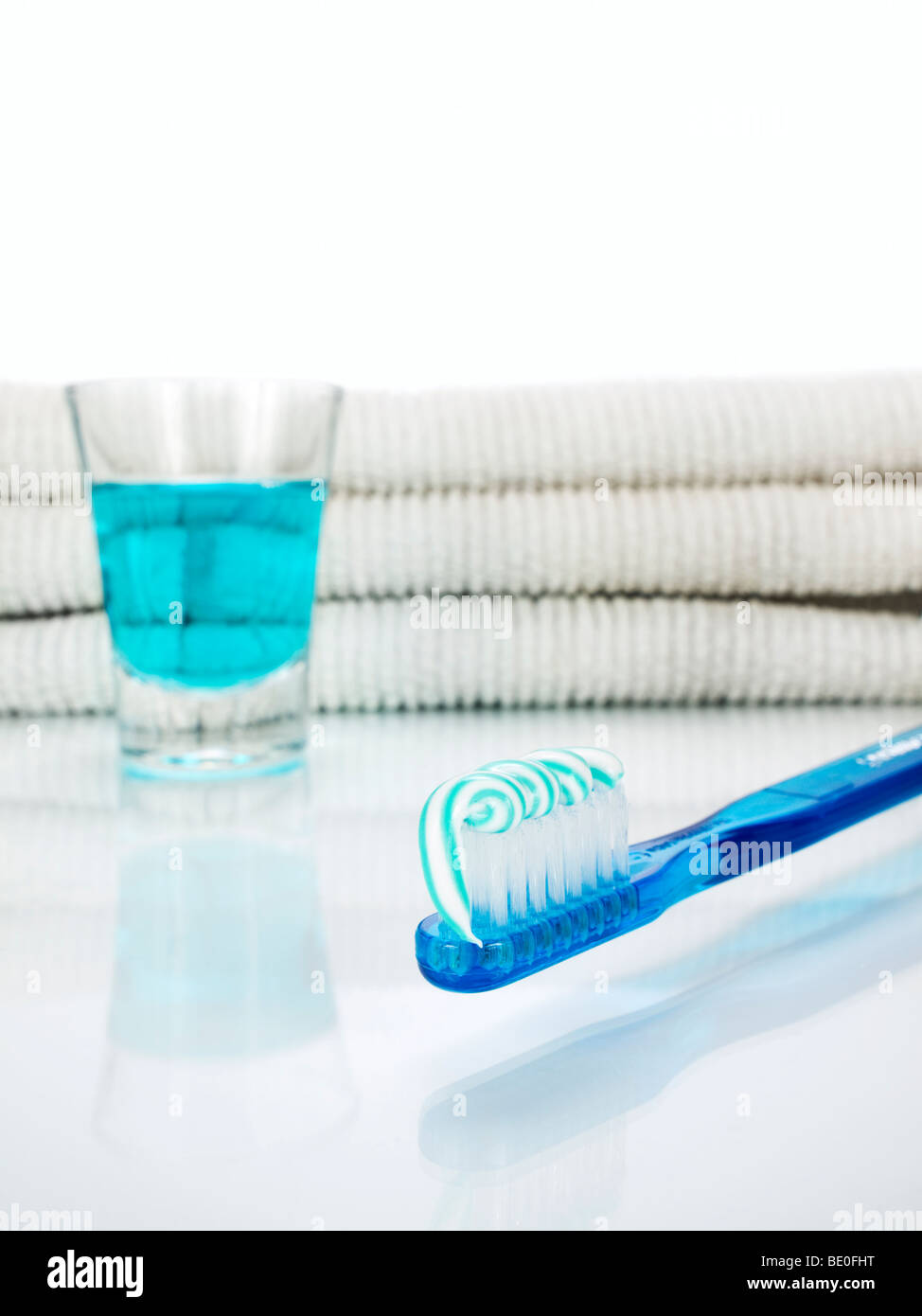 Toothbrush toothpaste mouthwash hires stock photography and images Alamy