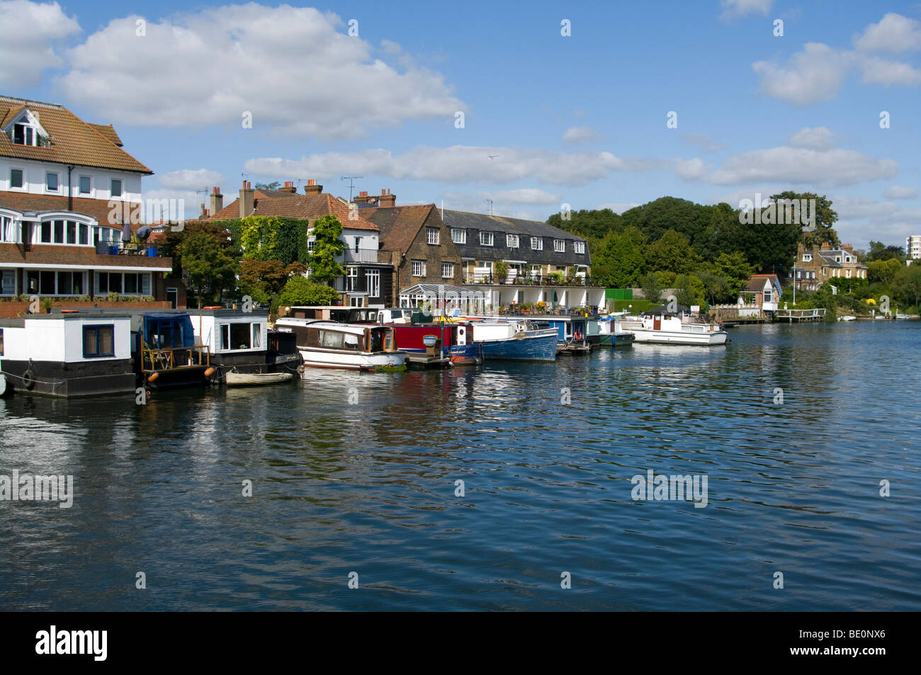 Riverside Property and Moorings On The River Thames Teddington