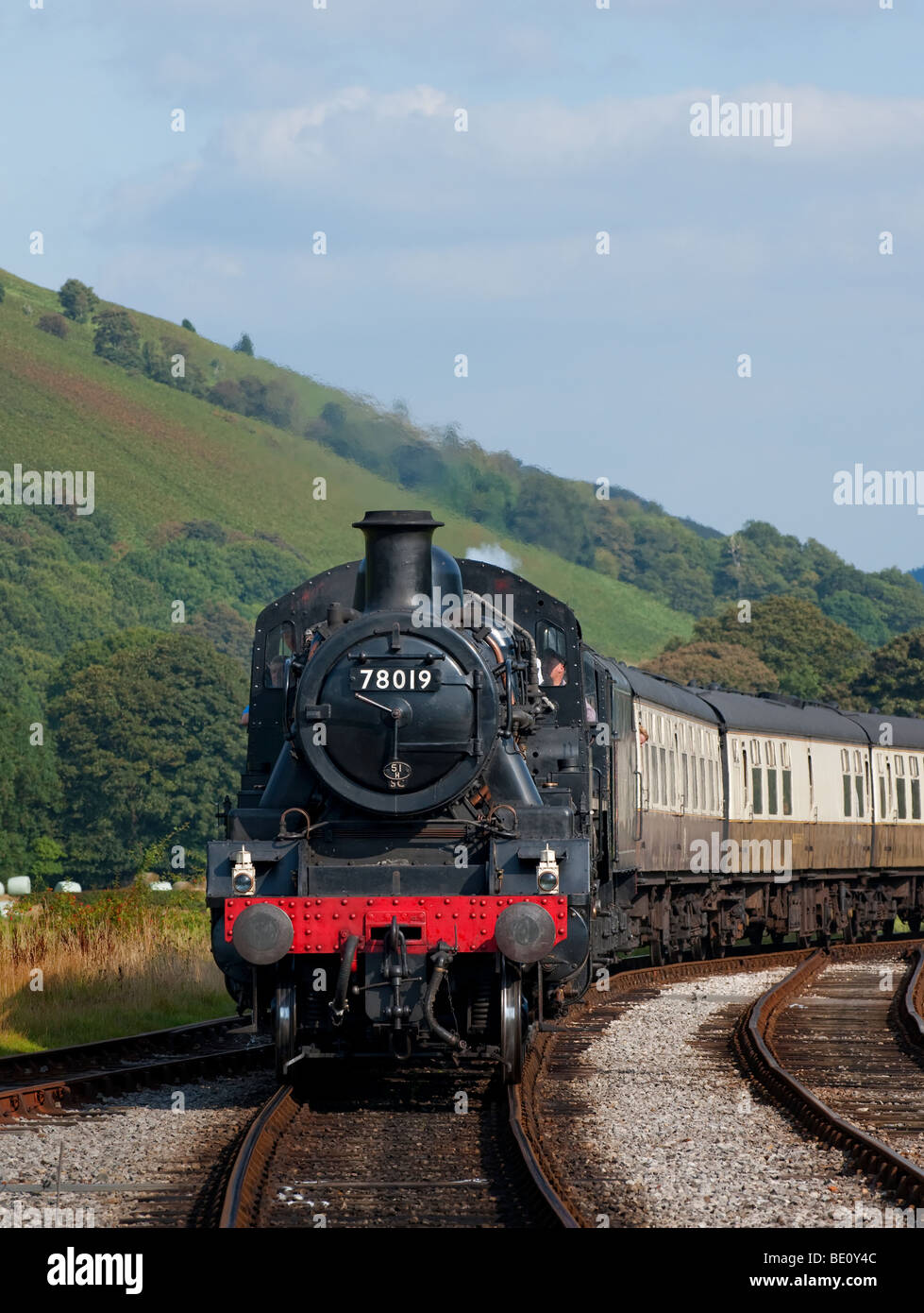 Steam Locomotive 78019 approaches Carrog Station at the end of it's journey from Llangollen on the Llangollen Steam Railway Stock Photo