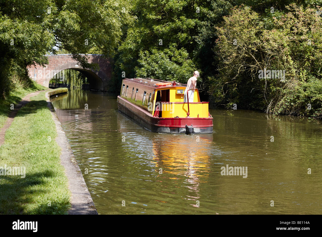 the grand union canal at lapworth warwickshire Stock Photo Alamy