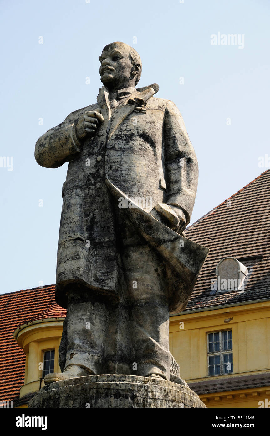 Statue of Lenin outside former Soviet army headquarters of East Germany ...