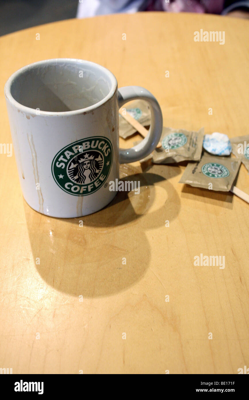 A starbucks coffee cup Stock Photo Alamy