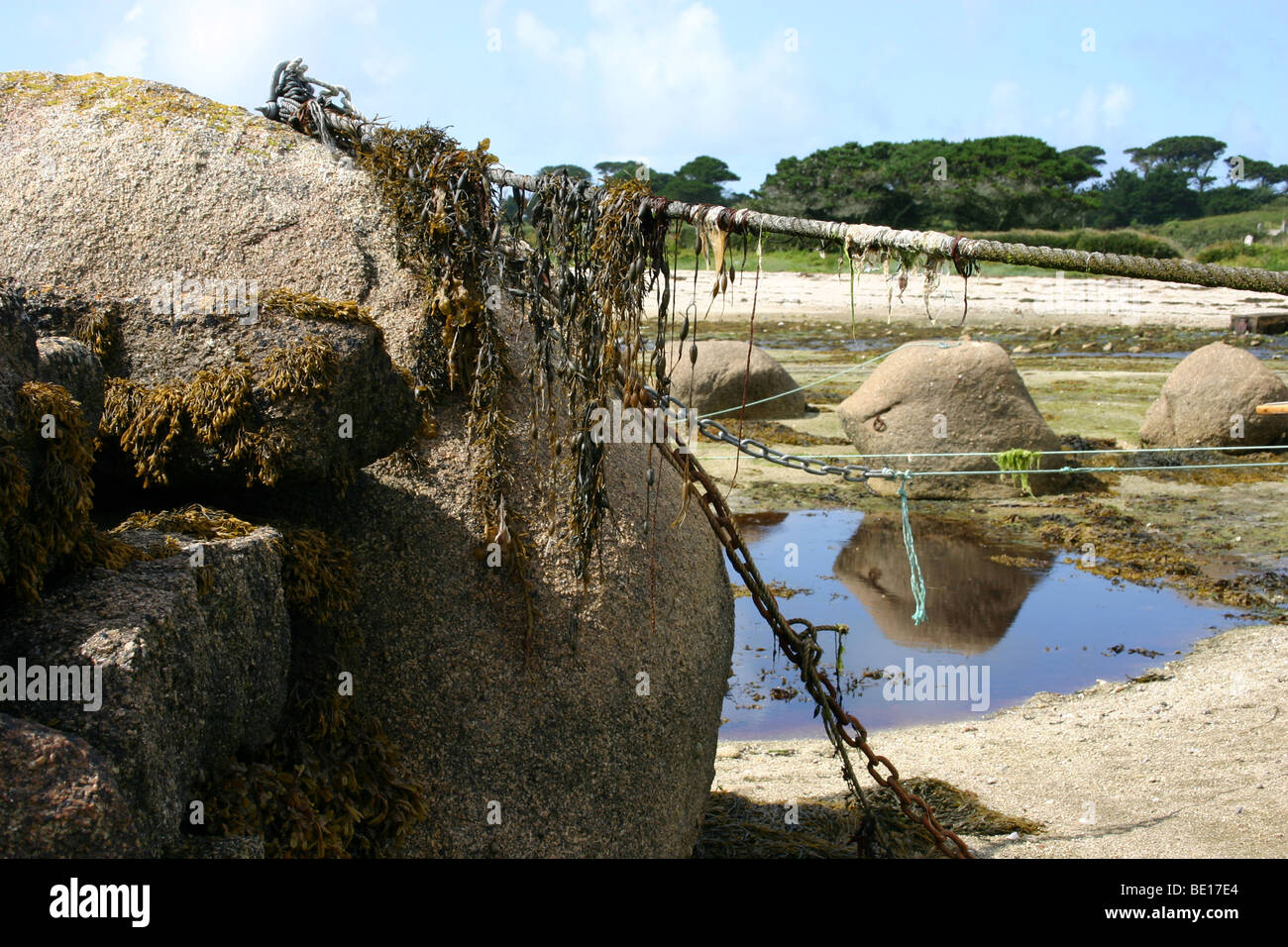 Tide Ropees Mooring Ropes Stock Photos & Mooring Ropes Stock Images - Alamy