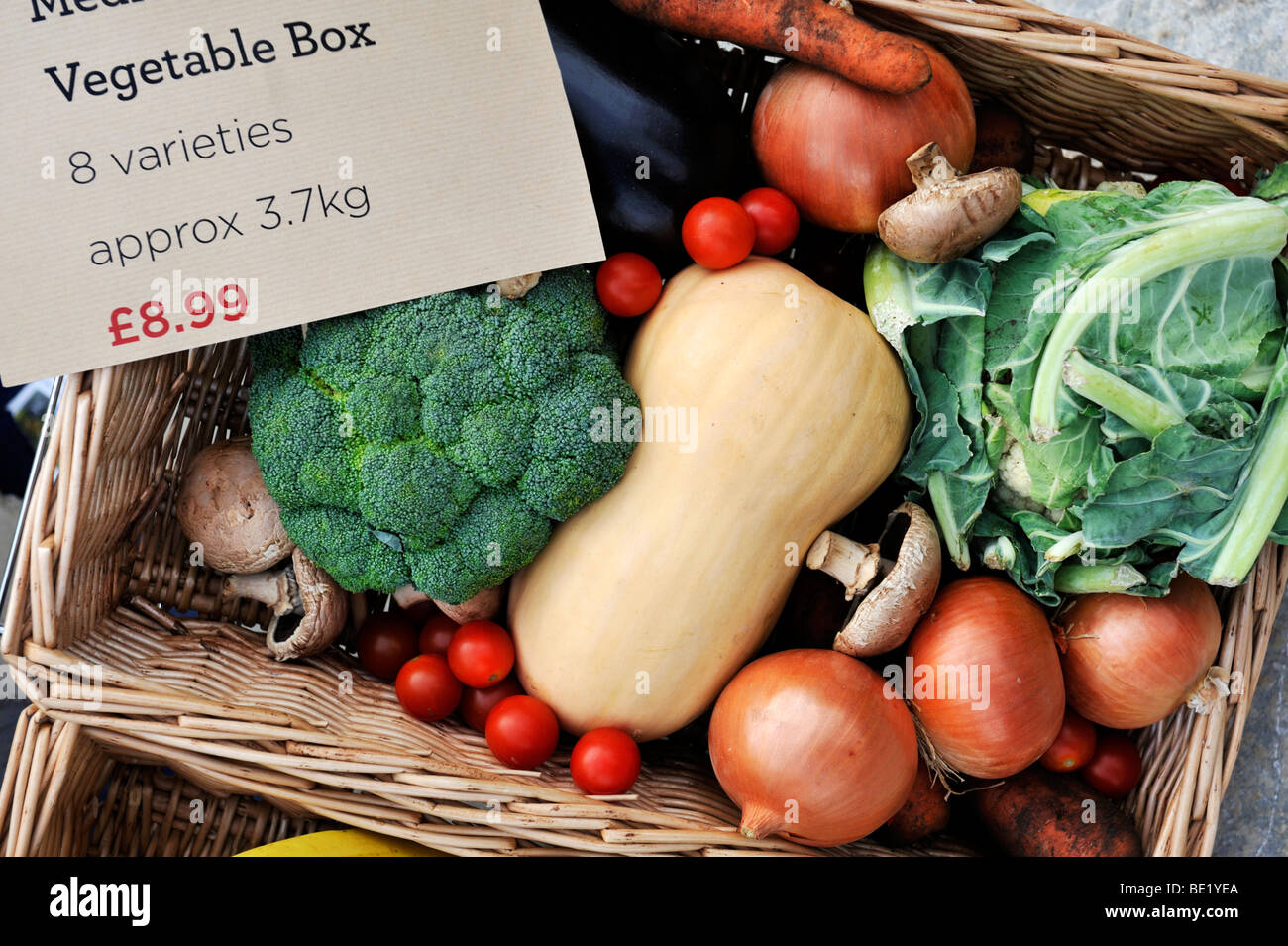 Organic vegetable box for home delivery service Stock Photo