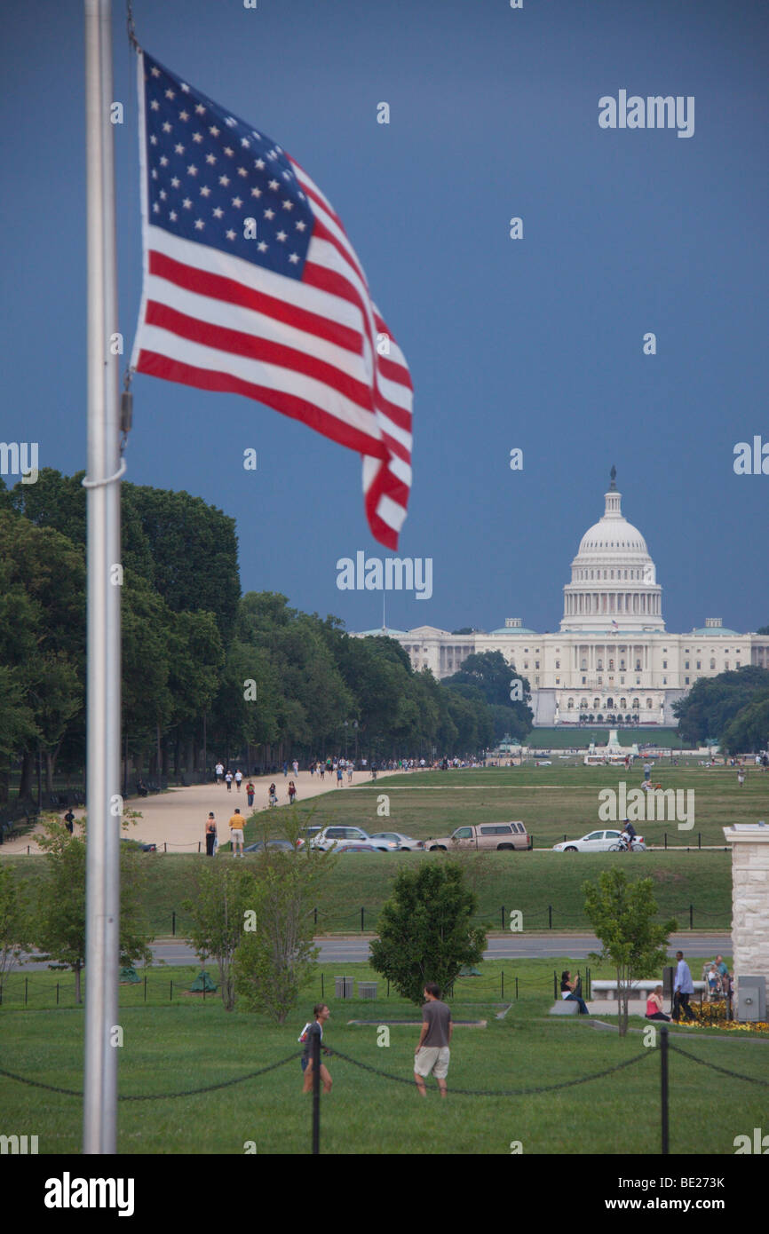 Flags half mast hires stock photography and images Alamy