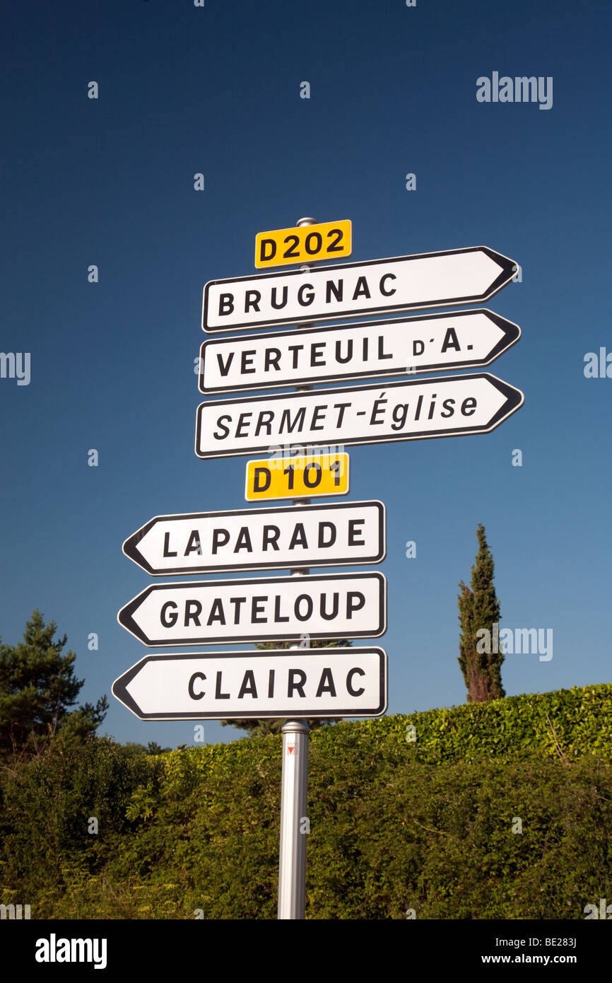 French road sign near Castelmoron sur Lot, Aquitaine, France Stock Photo