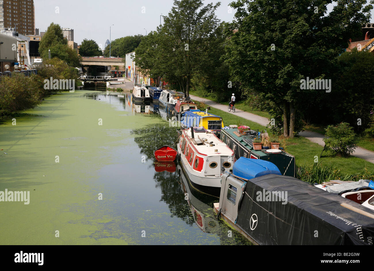 Hackney wick canal london hires stock photography and images Alamy