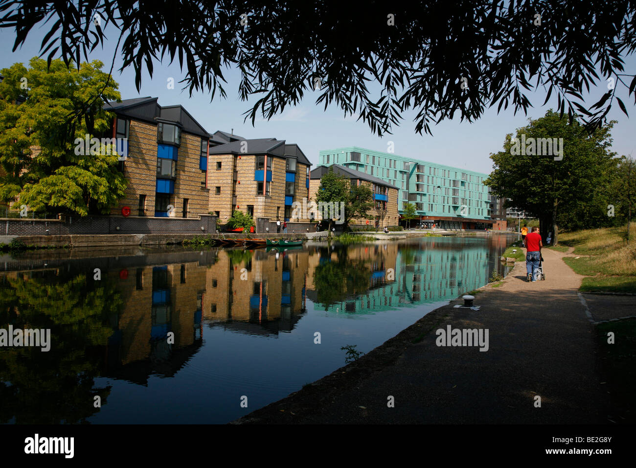 Regent's Canal by Mile End Park, Mile End, London, UK Stock Photo