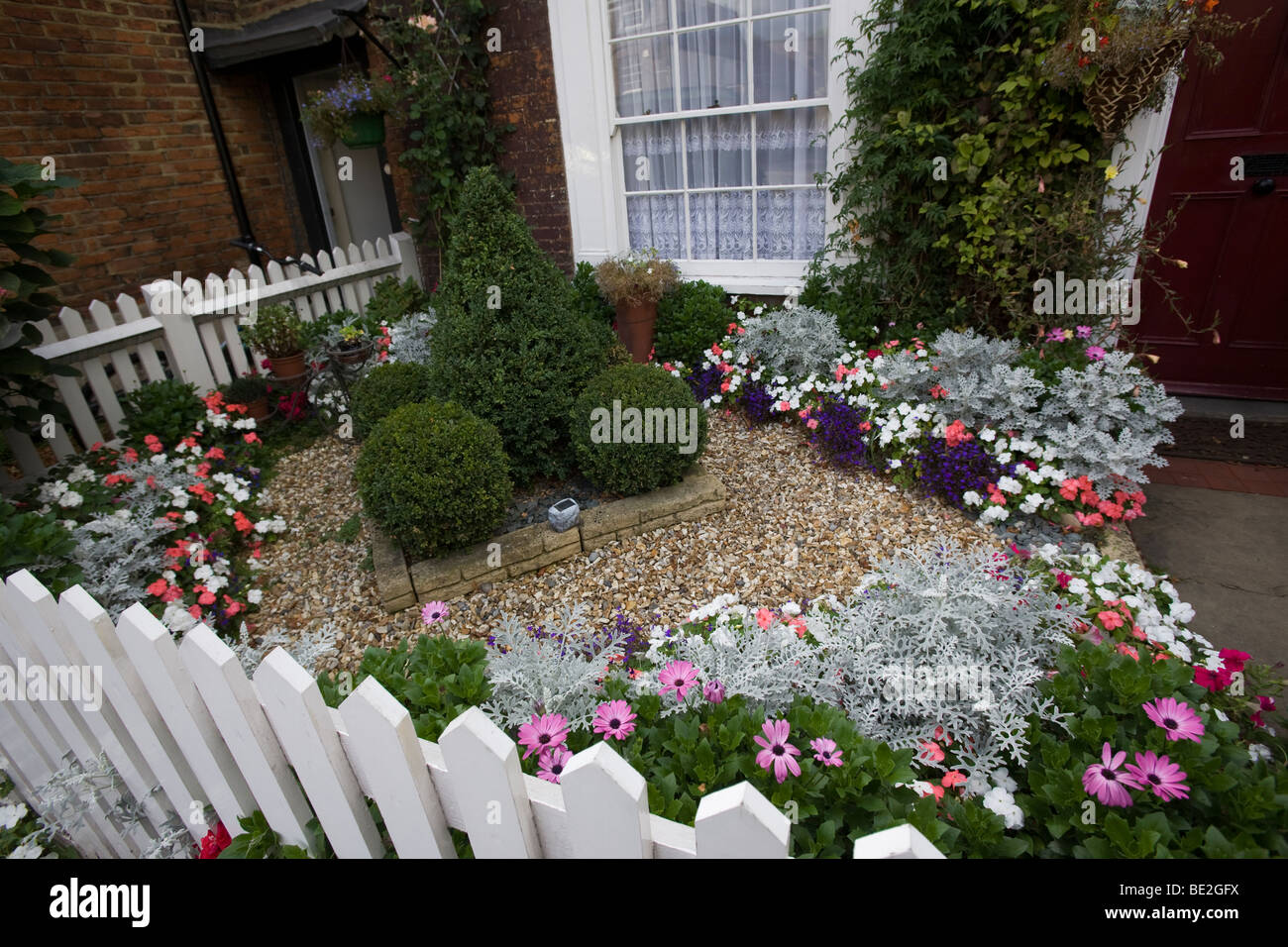 Pretty garden, Dulwich Village South London GB UK Stock Photo