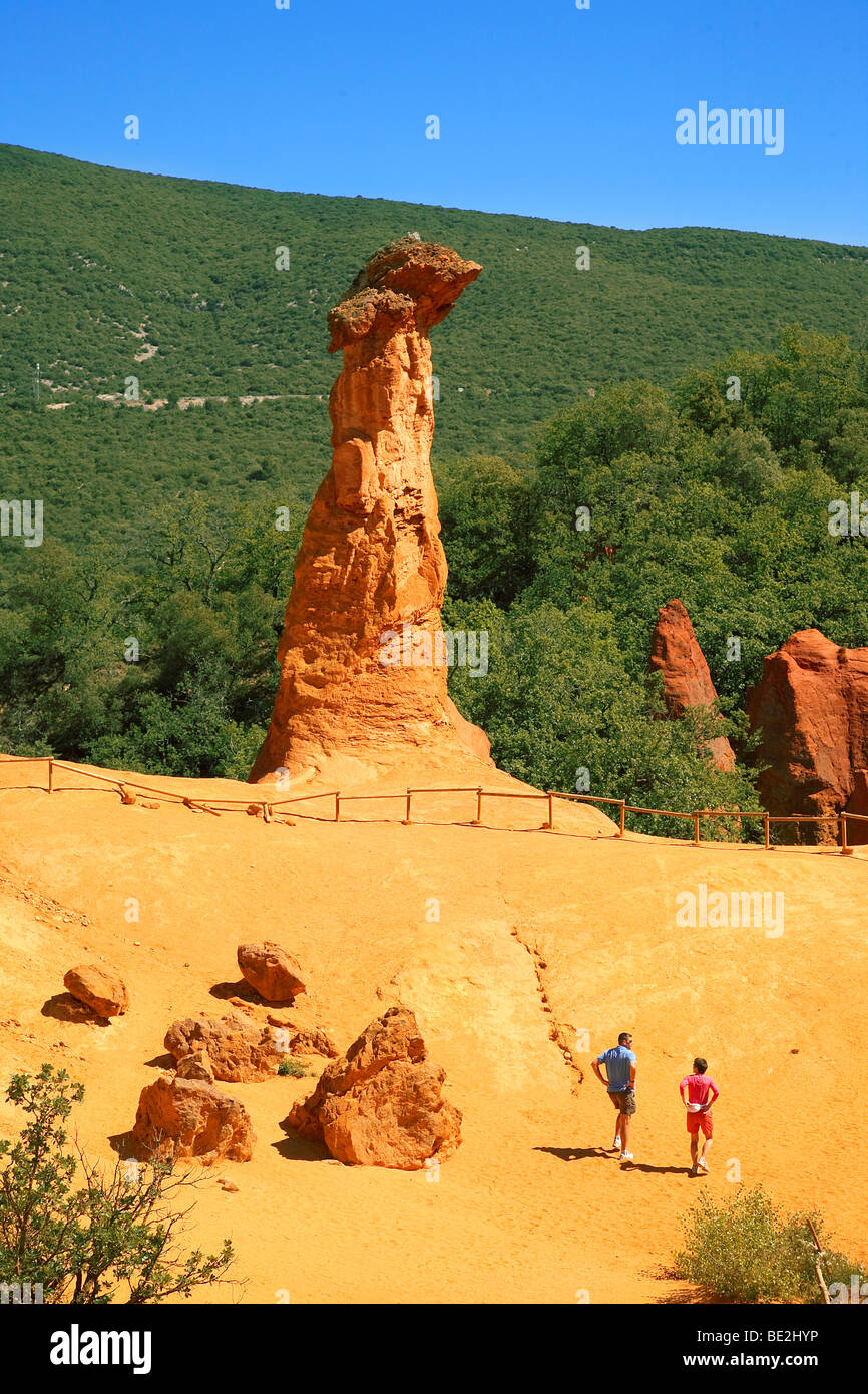 COLORADO TO RUSTREL, LUBERON, PROVENCE, FRANCE Stock Photo