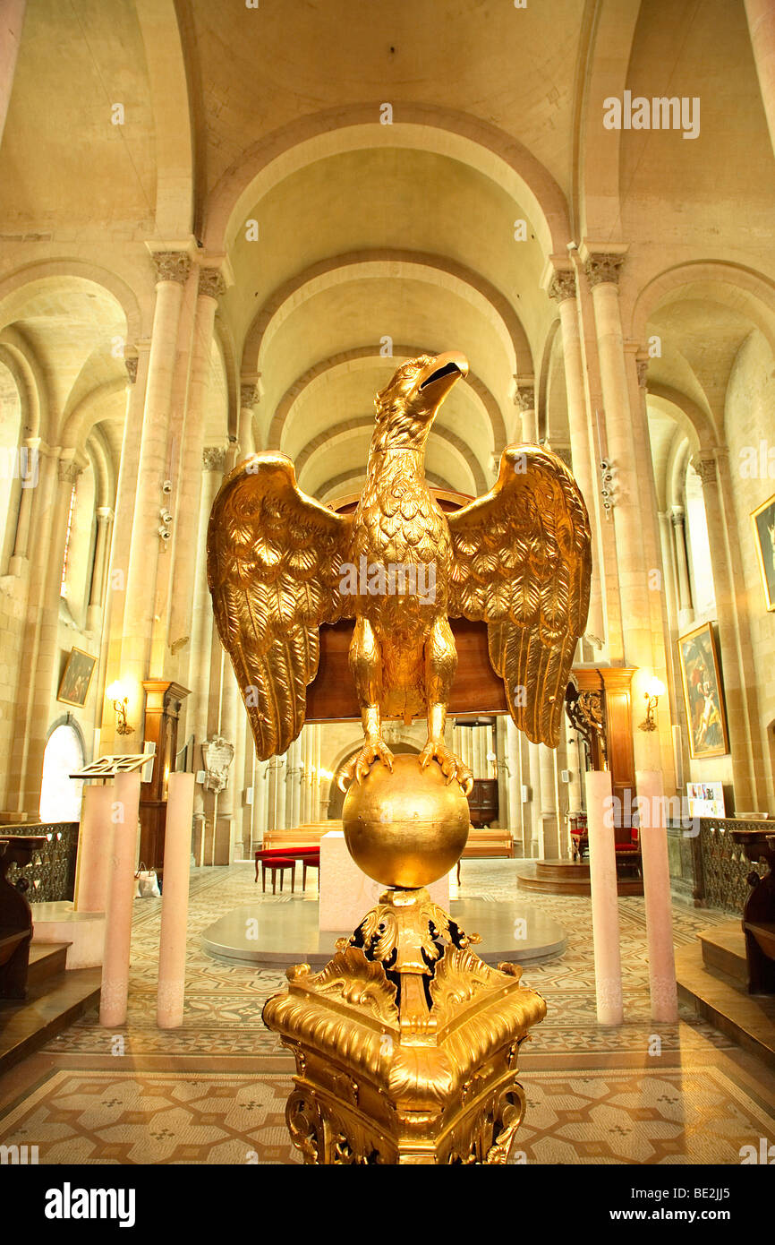 SAINT APPOLINAIRE CATHEDRAL, VALENCE, DROME, FRANCE Stock Photo