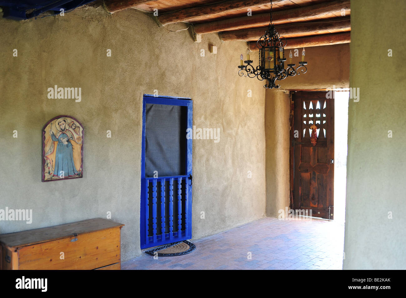 USA Albuquerque, New Mexico-Hacienda Antigua Bed and Breakfast-hotel entrance doors Stock Photo