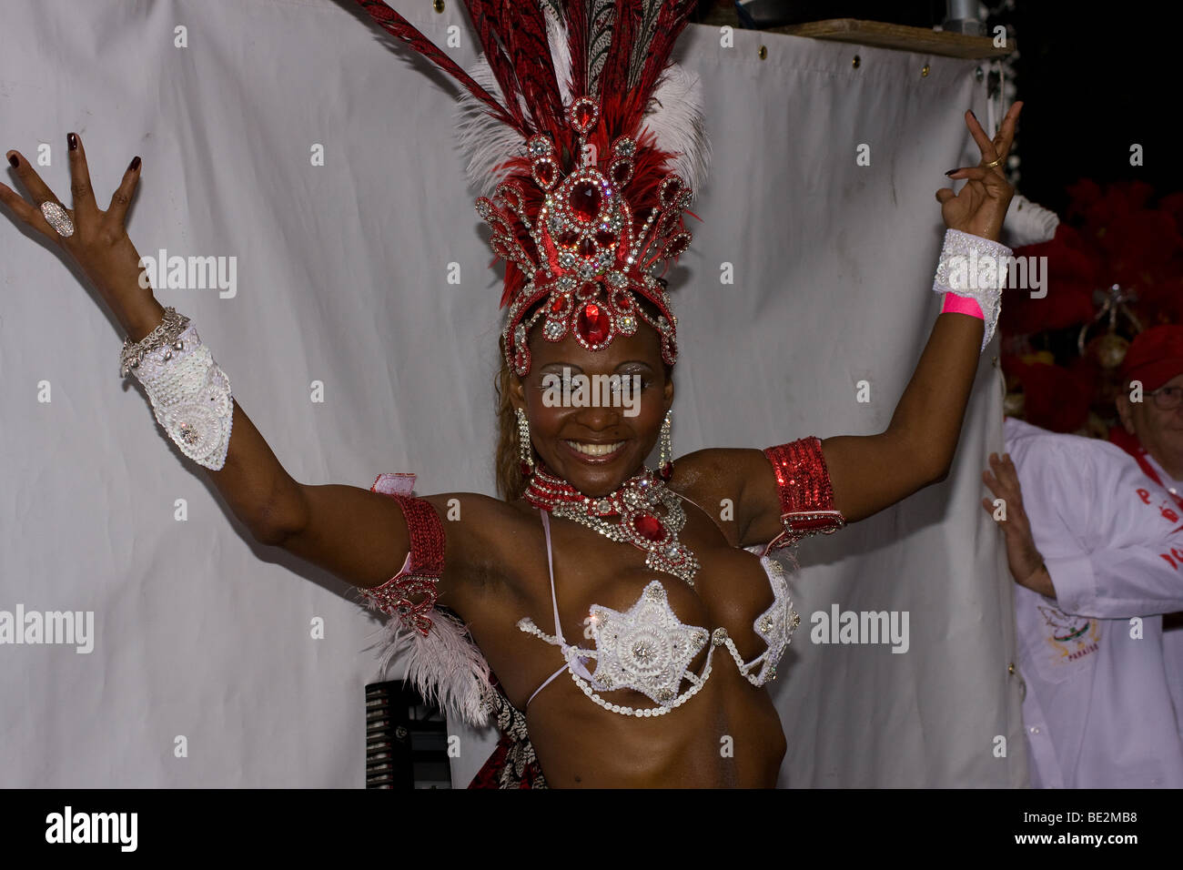 Samba dancer brasil hi-res stock photography and images - Page 12 - Alamy