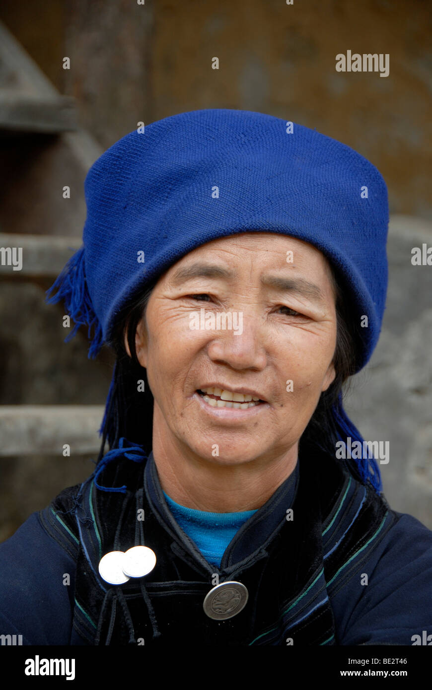 Portrait, ethnology, woman of the Hani ethnic group, dark blue clothes, near Xinji, Yuanyang, Yunnan Province, People's Republi Stock Photo