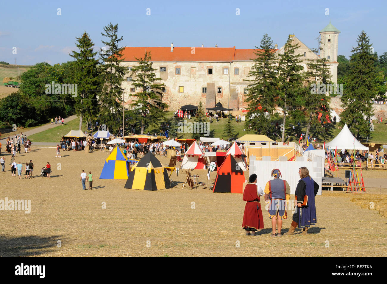 Jedenspeigen and Duernkrut knights festival, Weinviertel, wine quarter, Lower Austria, Austria, Europe Stock Photo