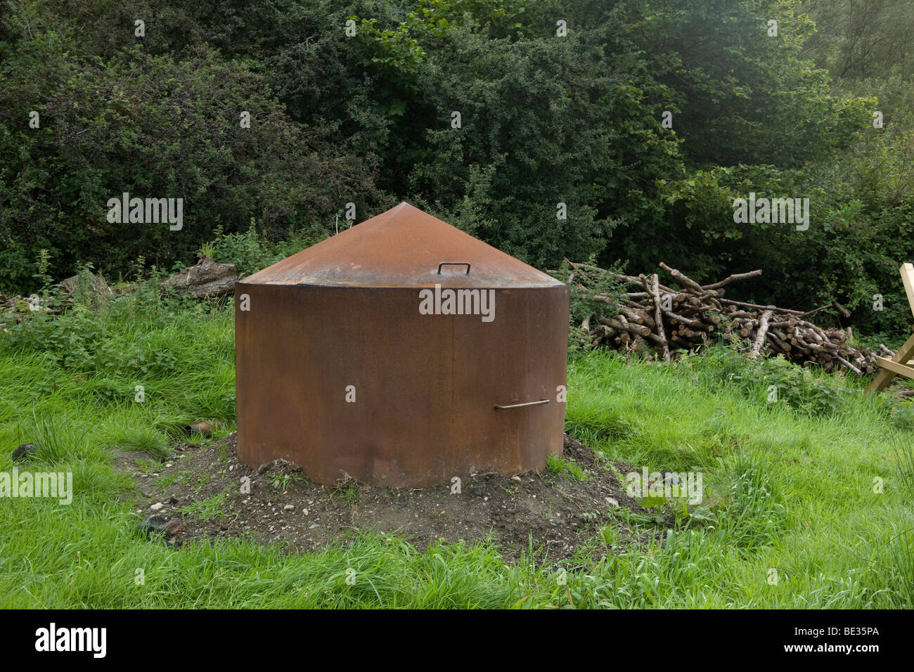 Charcoal Burner High Resolution Stock Photography and Images Alamy