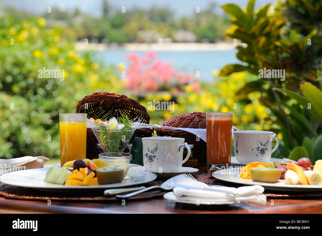 Oberoi Hotel Mauritius breakfast on the terrace Stock Photo