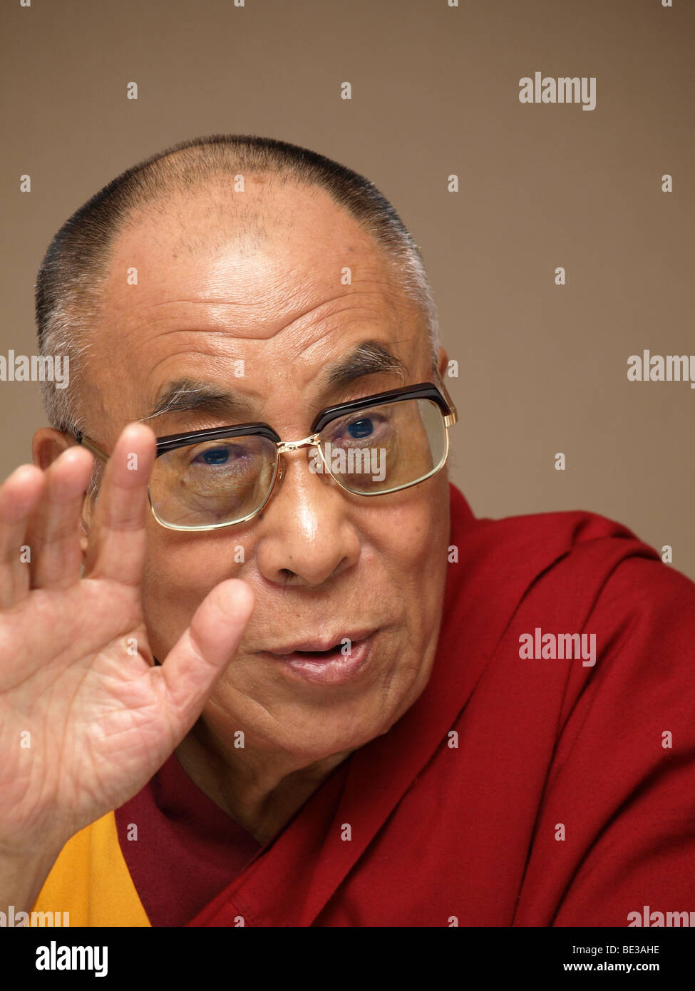 Dalai Lama Tenzin Gyatso Stock Photo - Alamy