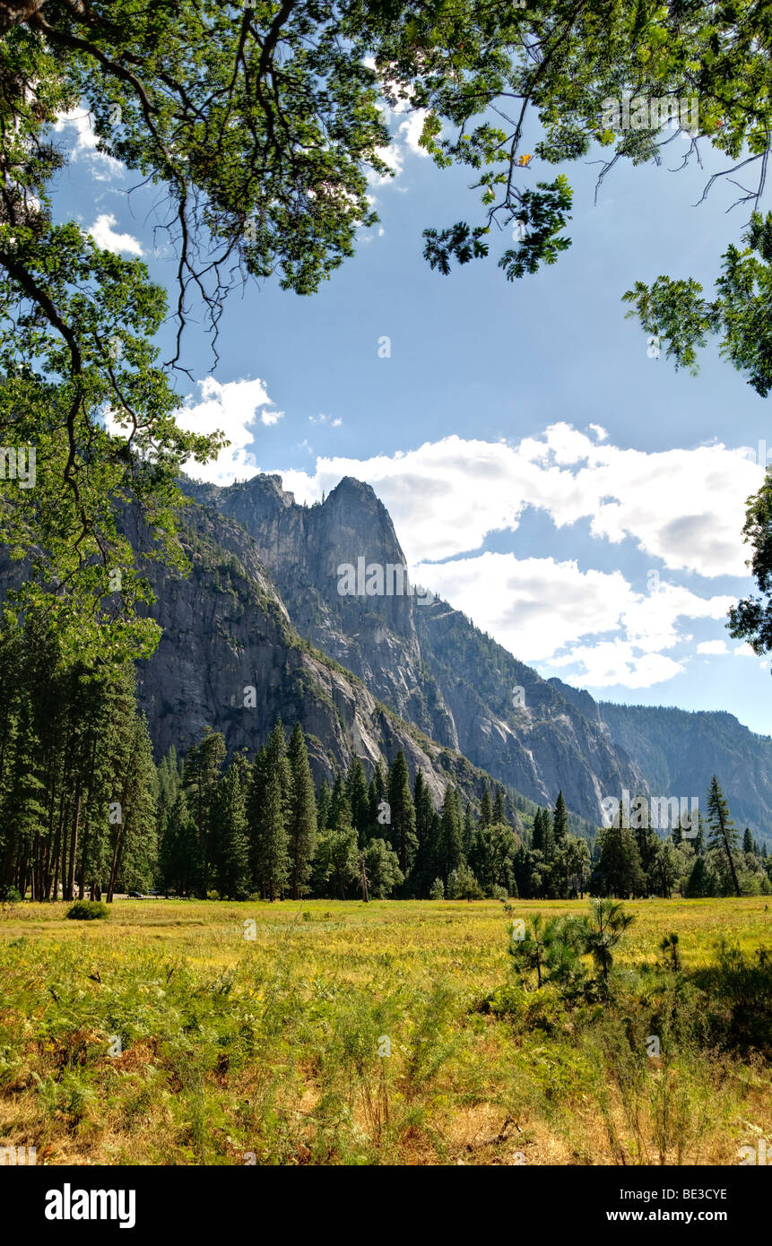 Yosemite Valley clifss Stock Photo