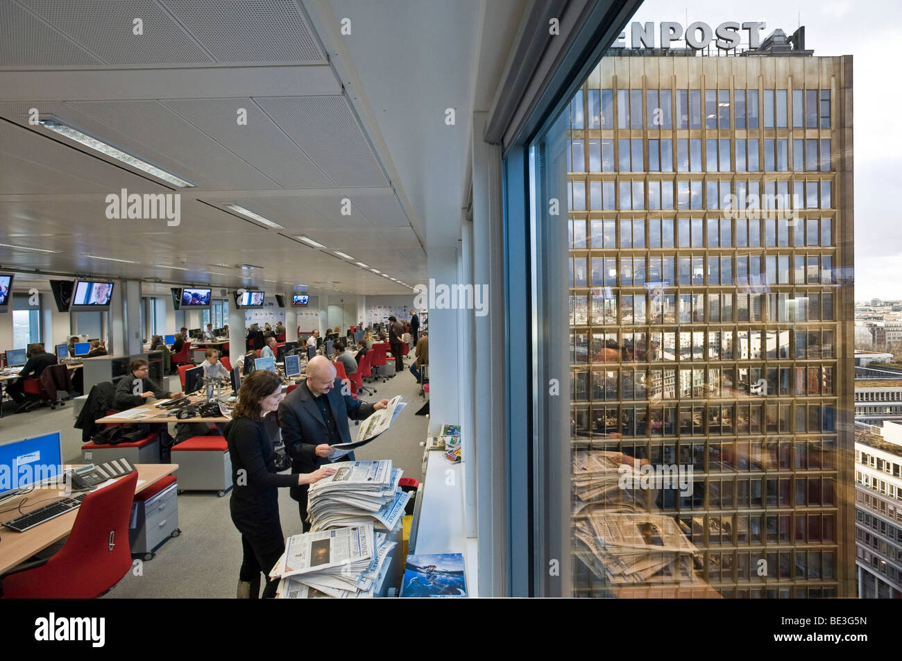 Axel-Springer-Verlag publishing house, newsroom of the daily newspapers «Welt», «Welt am Sonntag', 'Welt Kompakt', 'Berliner Mo Stock Photo