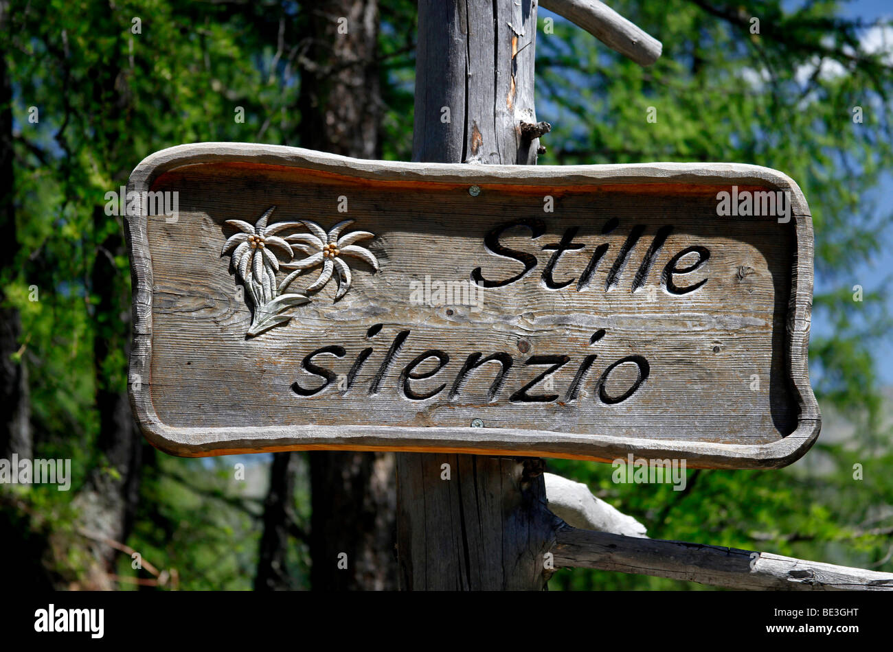 Sign asking for silence in the Rotwandwiese hiking area, Sesto, Dolomites, Alto Adige, Italy, Europe Stock Photo
