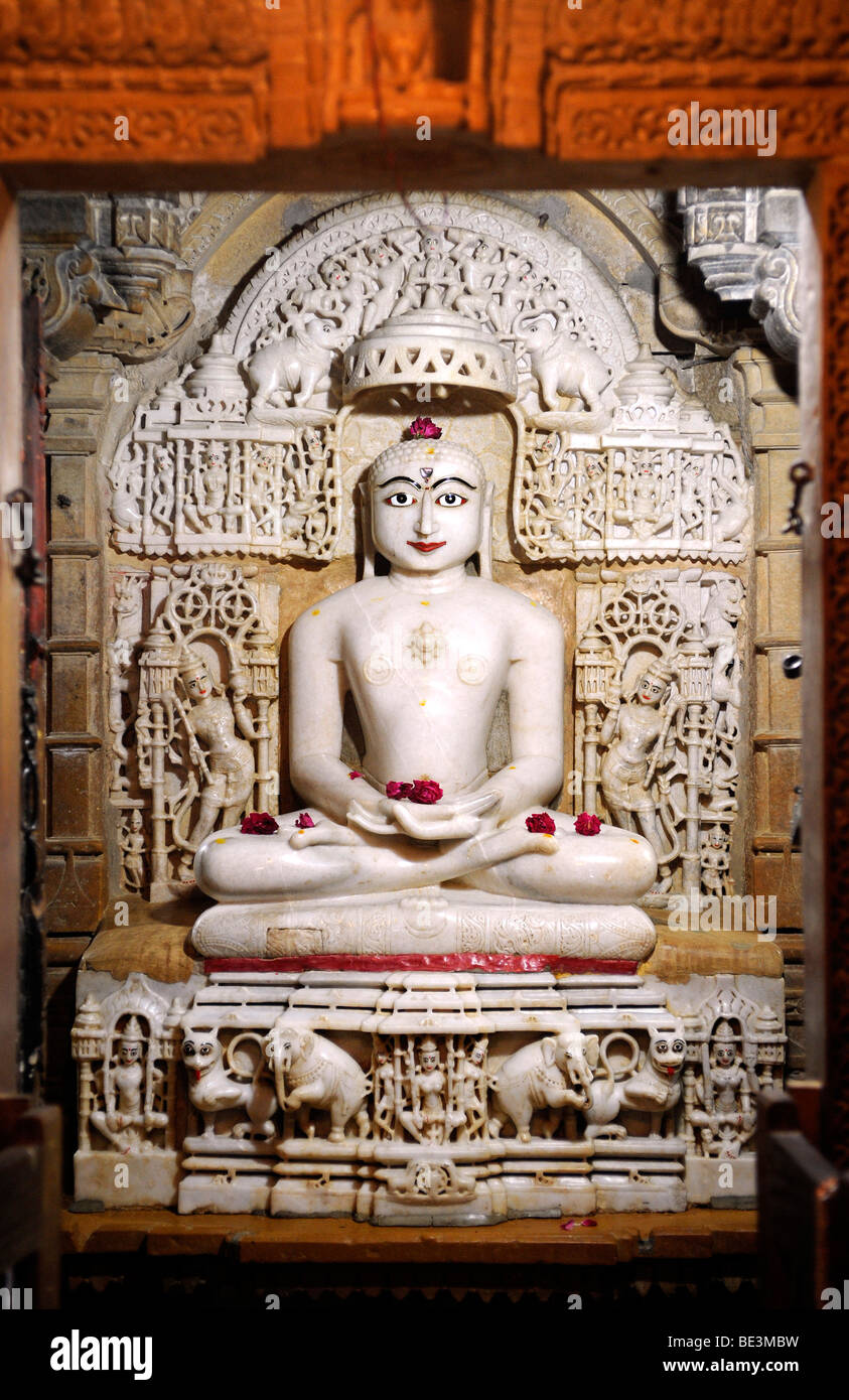 White marble statue of Mahavira in a Jaintempel in Jaisalmer, Rajasthan, North India, India, South Asia, Asia Stock Photo