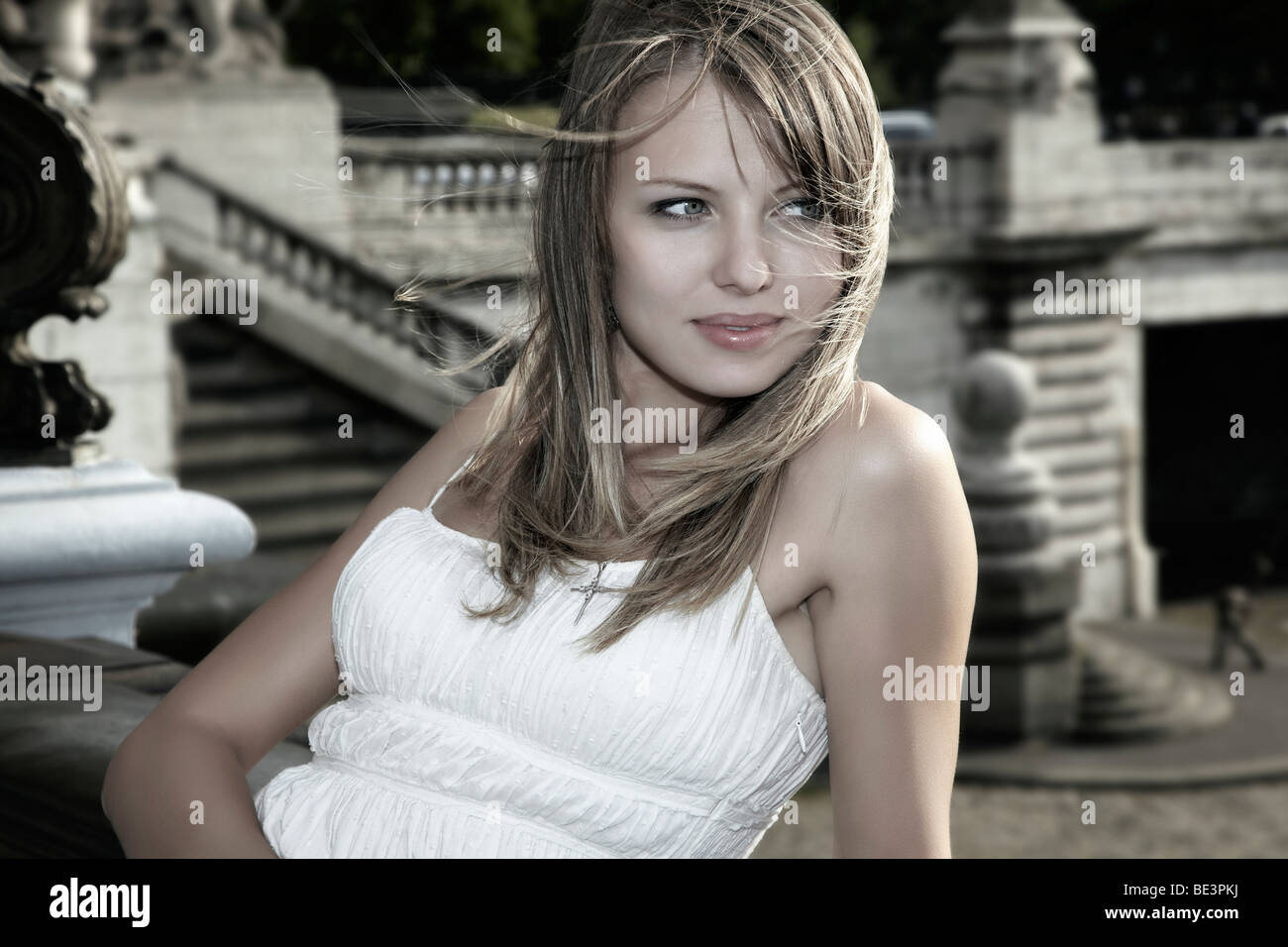 Female model dark blonde hair hi-res stock photography and images - Page 3  - Alamy