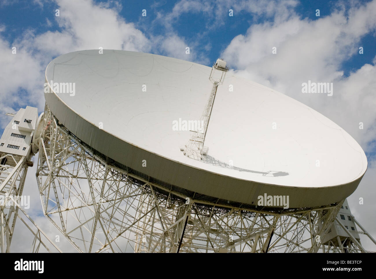 Jodrell Bank radio telescope in Cheshire, England Stock Photo