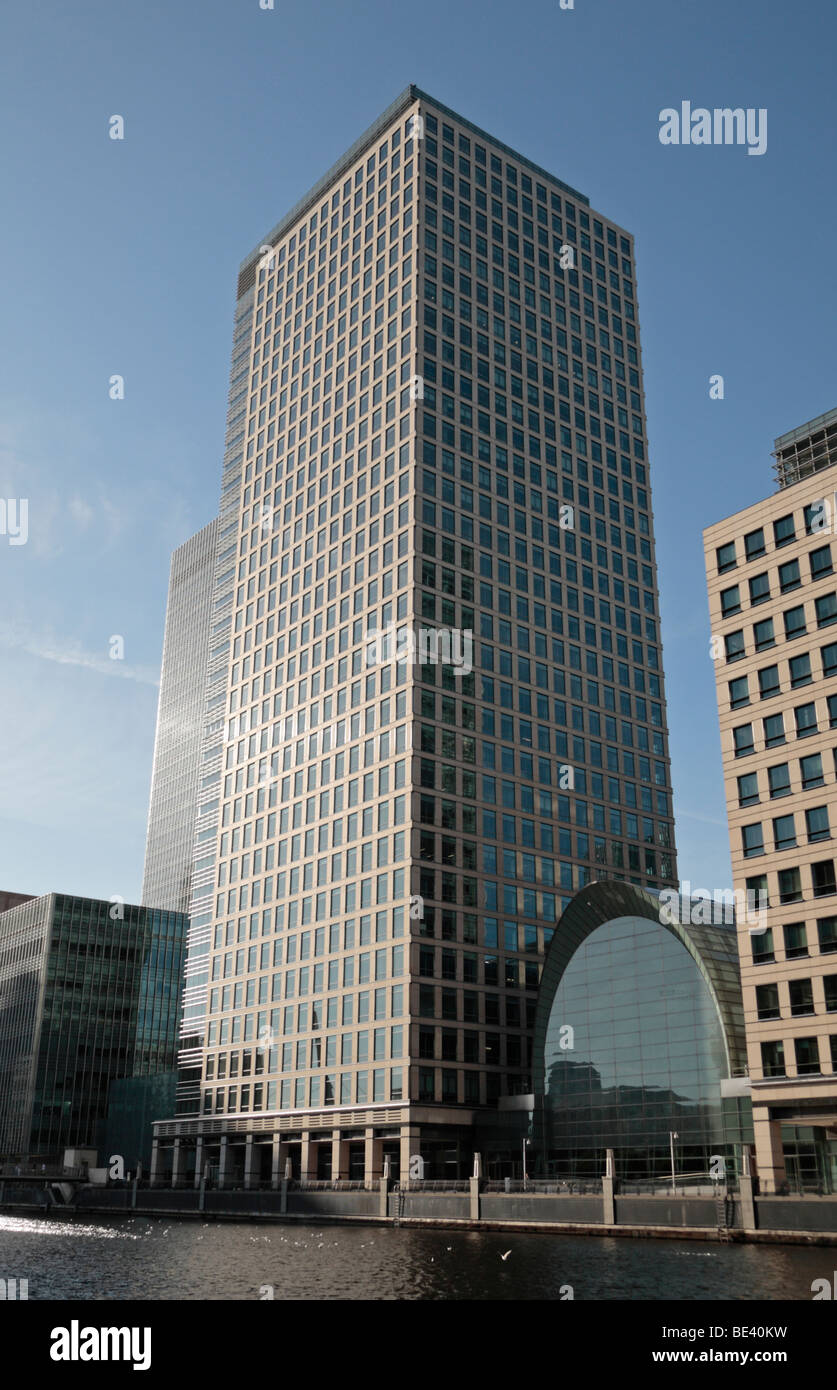 An office block in the Canary Wharf financial district of London ...