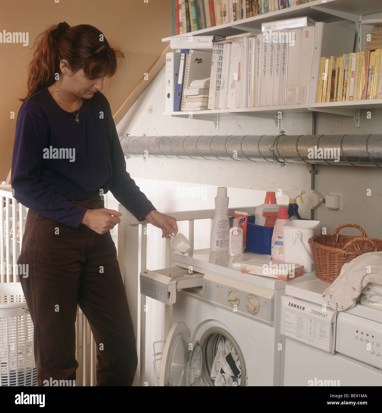 Adding detergent hires stock photography and images Alamy