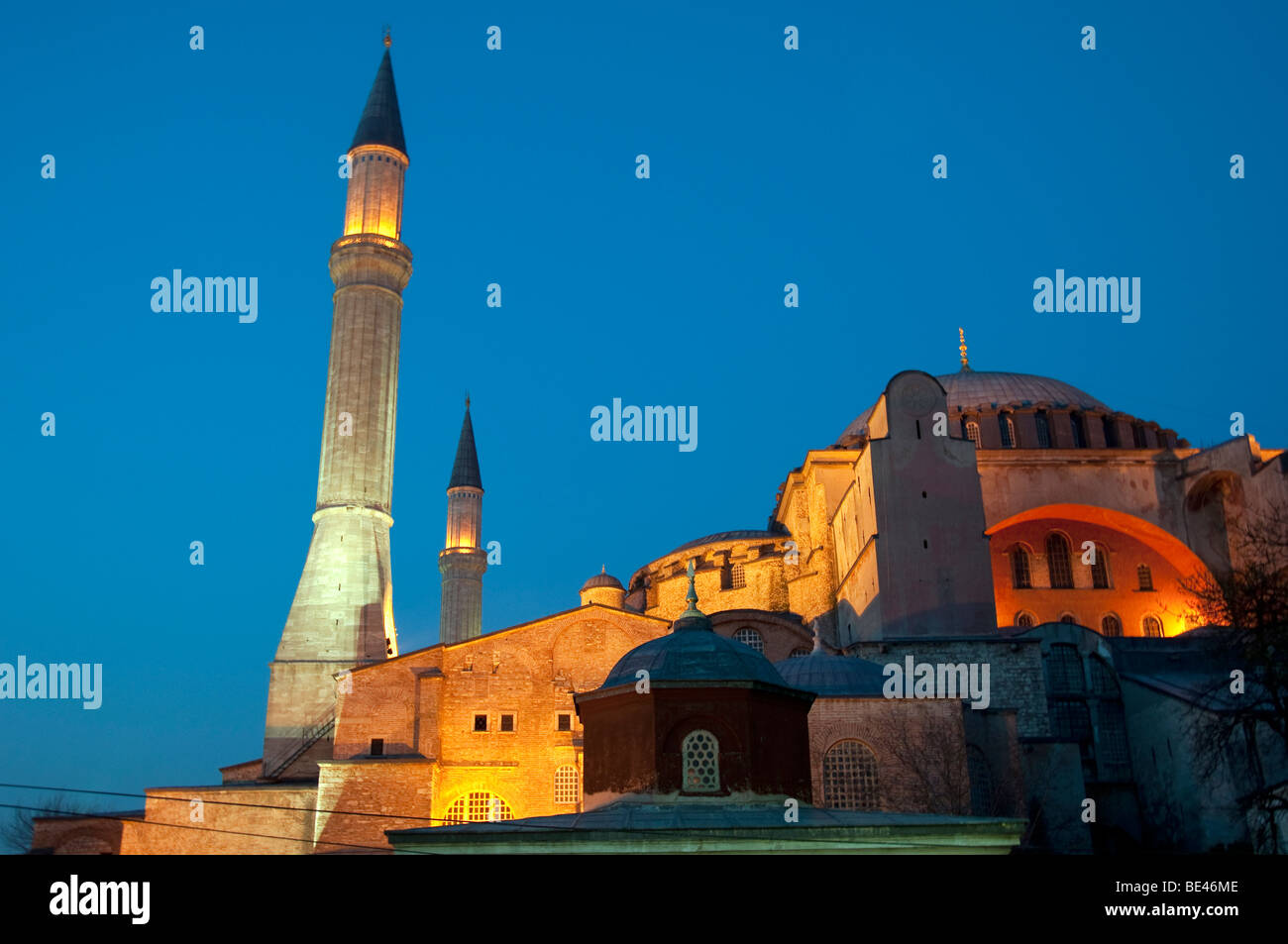Hagia Sophia in Istanbul by night Stock Photo - Alamy