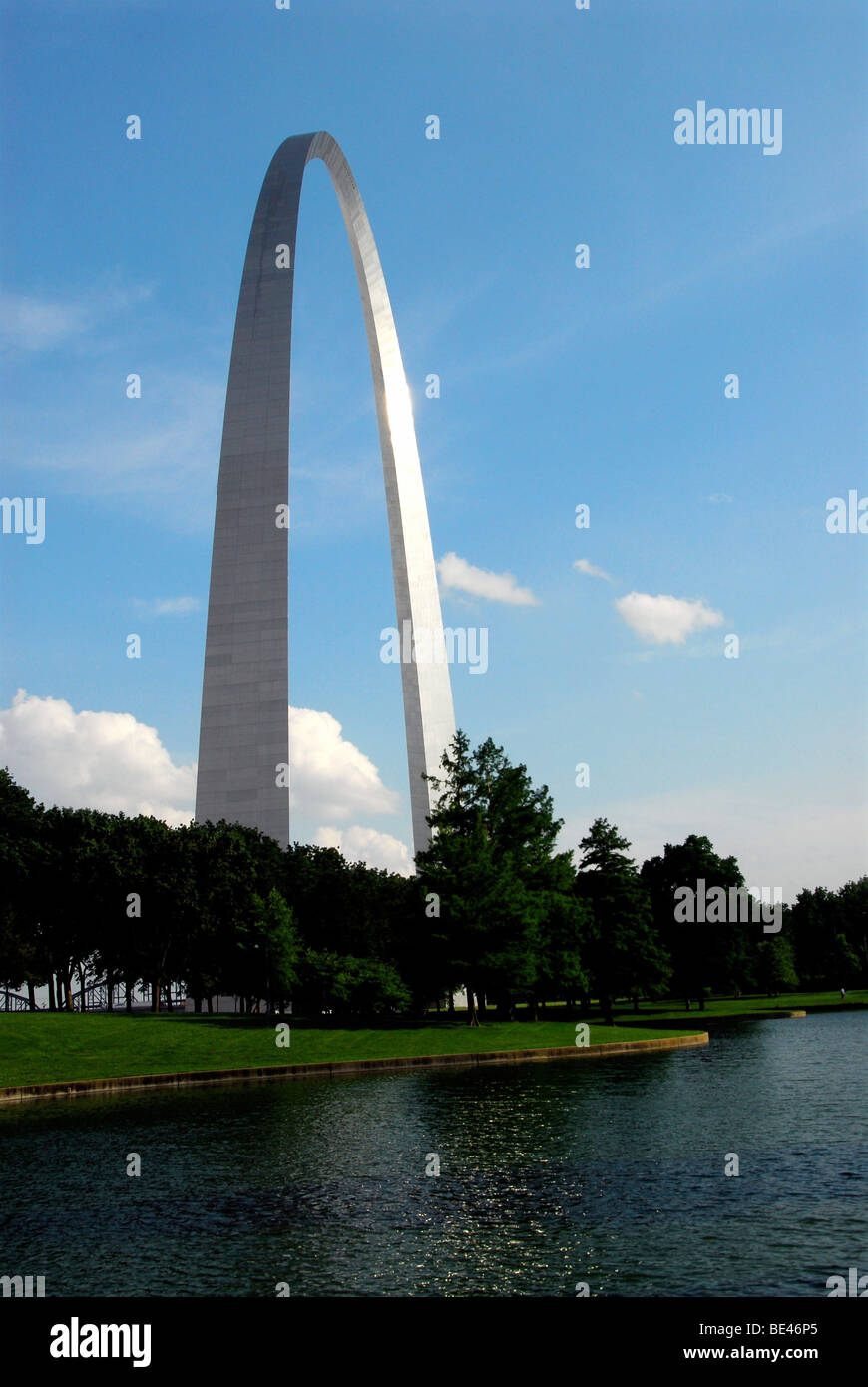 Usa der gateway arch hi-res stock photography and images - Alamy