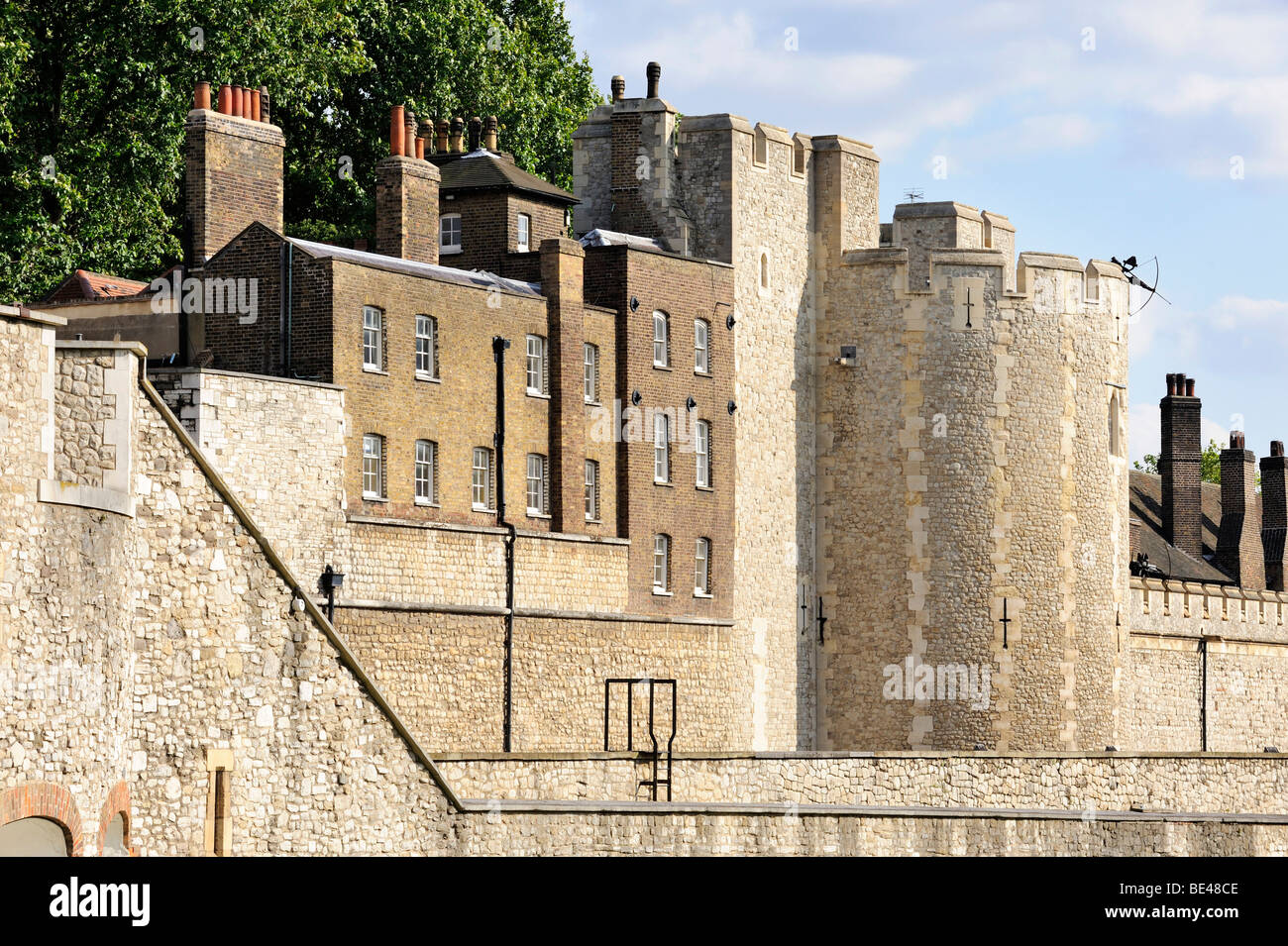 Living quarters of the staff in the Tower of London, England, United Kingdom, Europe Stock Photo