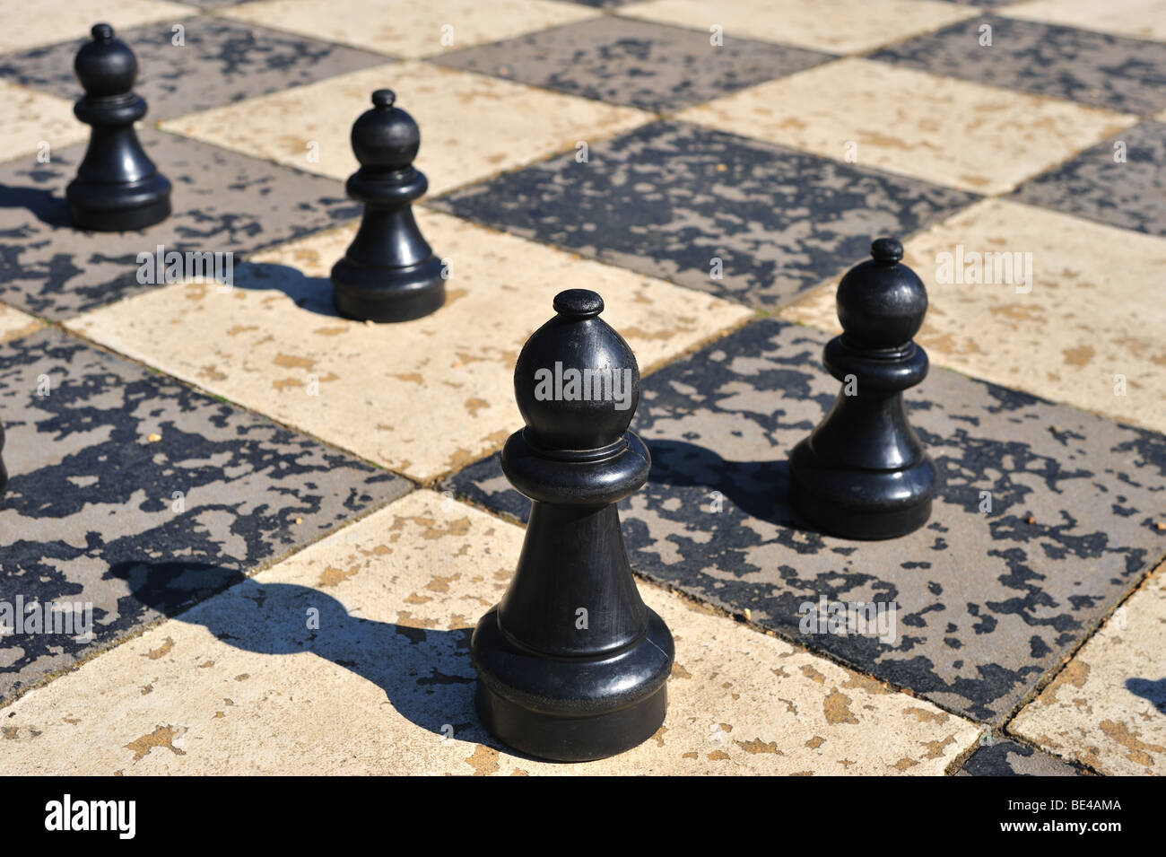 Chessboard asia hi-res stock photography and images - Alamy