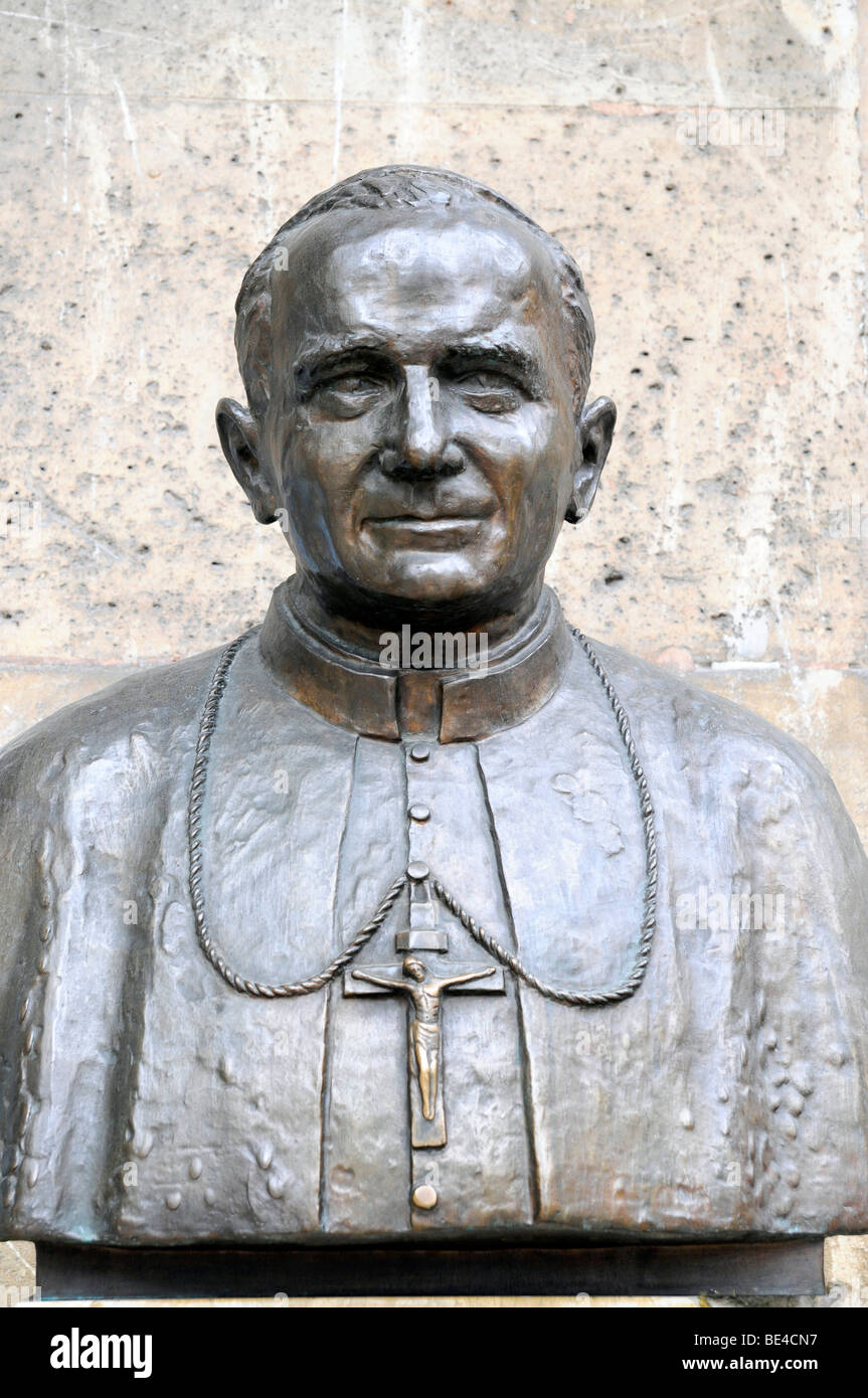 Bronze bust of Pope John Paul II, at the church of Notre-Dame de l'Assomption, Paris, France, Europe Stock Photo