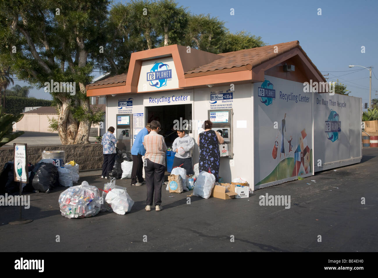 Recycling centre Los Angeles california Stock Photo Alamy