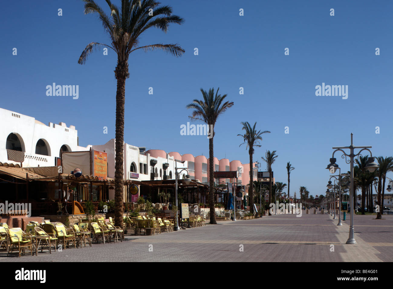 Elegant promenade for shopping and strolling, restaurants, souvenir shops, date palms, Yussuf Afifi road, Hurghada, Egypt, Red  Stock Photo