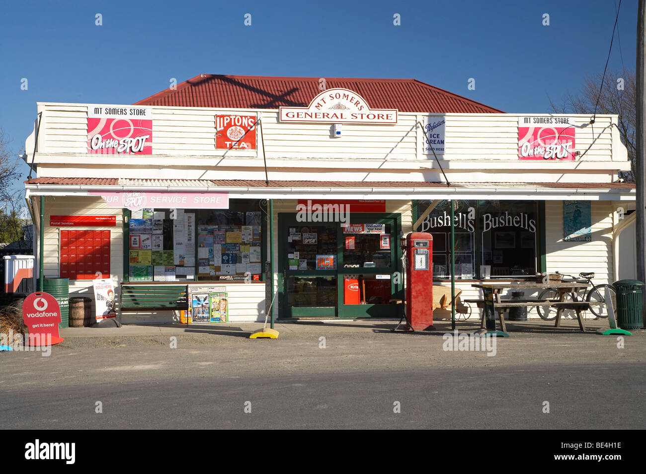 Mid mount pump hires stock photography and images Alamy