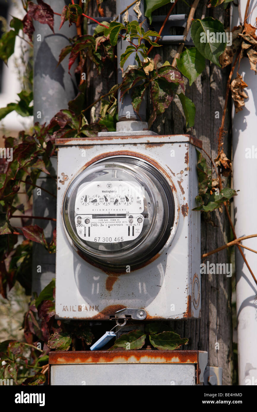 Electric meter dials hires stock photography and images Alamy