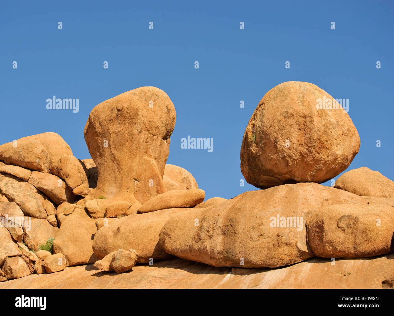 Wollsack weathering of granite in 'Bushman's Paradise' at the Spitzkoppe, Namibia, Africa Stock Photo