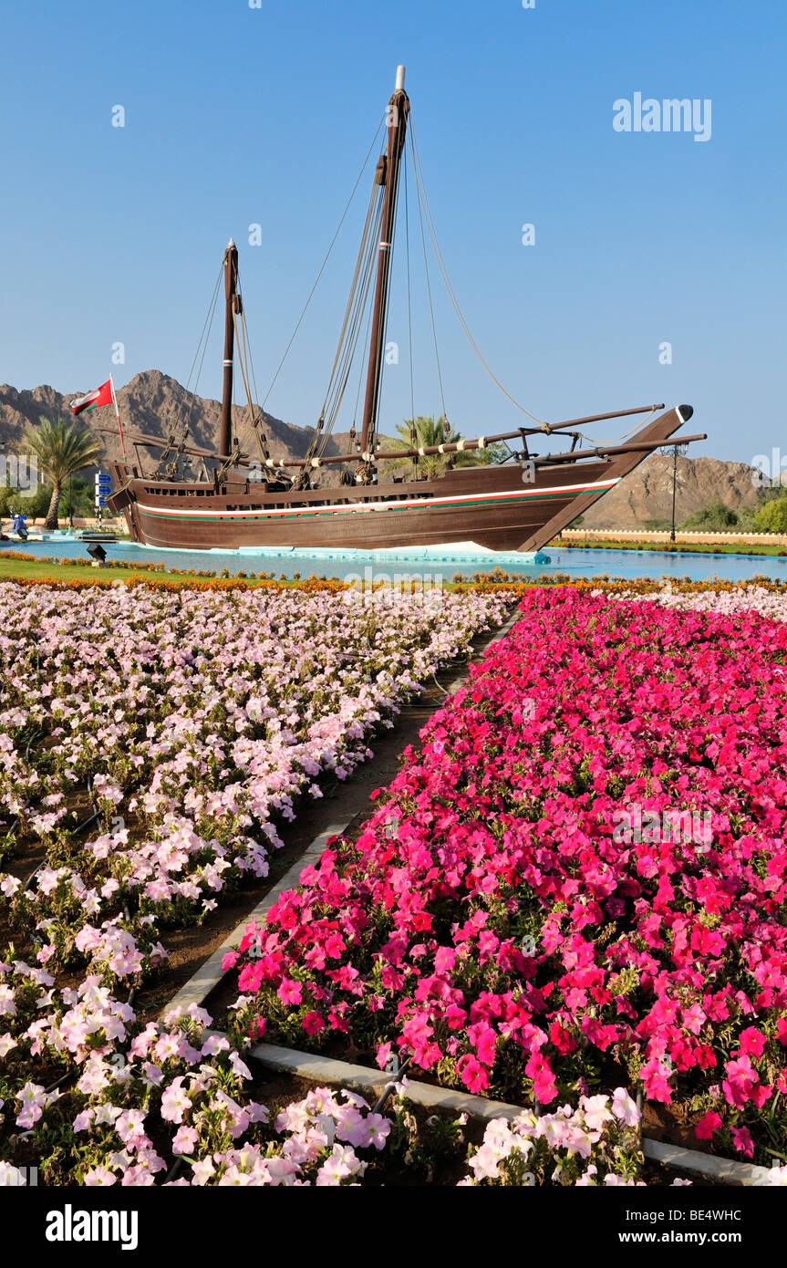 Renovated dhow 'Sohar', with which Irishman Timothy Severin sailed from Muscat to China in 1980, at Al Bustan Roundabout, Musca Stock Photo