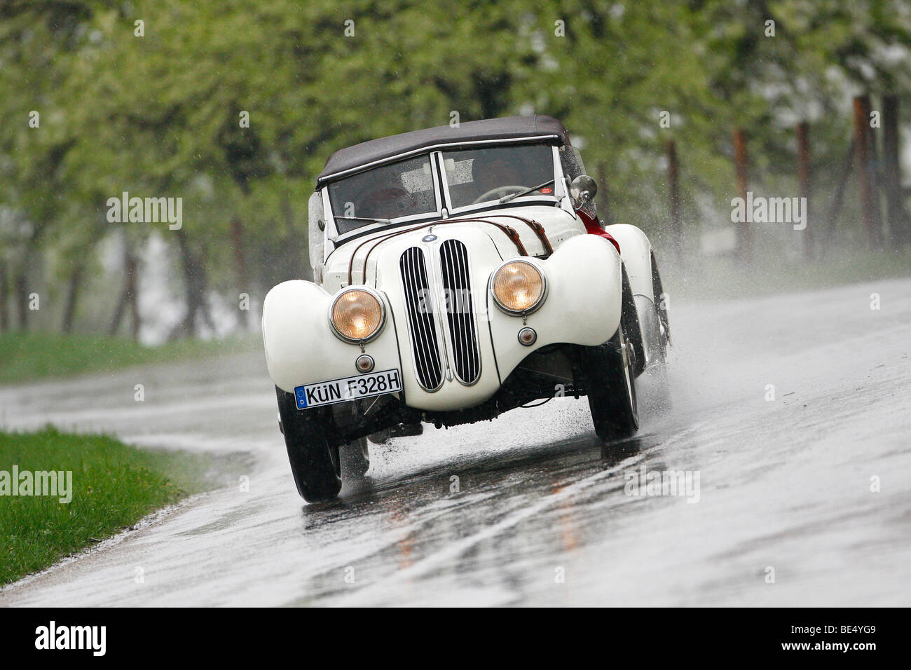 BMW 328 in the rain, built in 1937, rally Langenburg Historic 2009, Langenburg, Baden-Wuerttemberg, Germany, Europe Stock Photo
