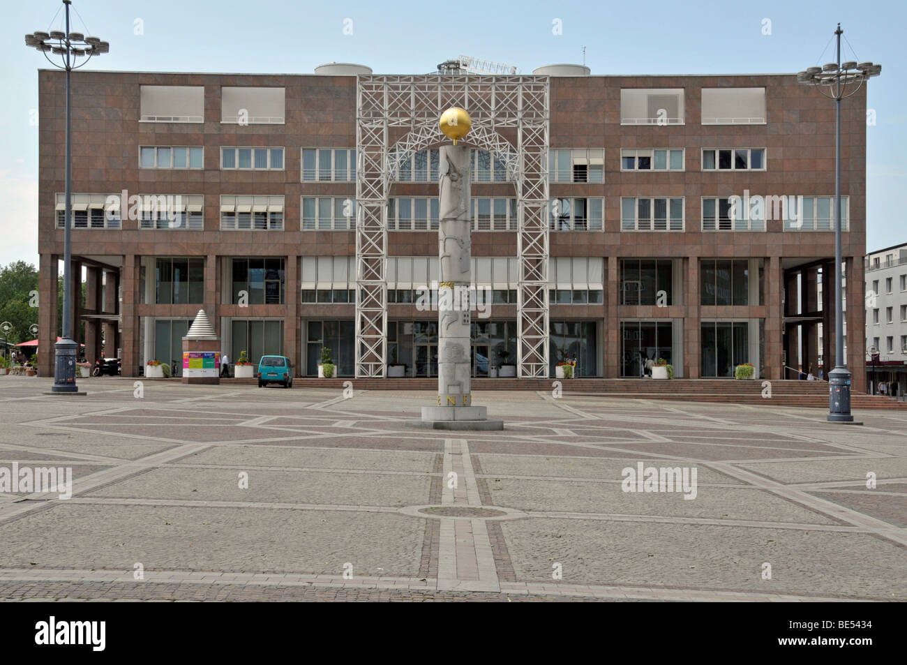 Town hall, Friedenssaeule Peace Column, Friedensplatz Peace Square, Dortmund, North Rhine-Westphalia, Germany, Europe Stock Photo