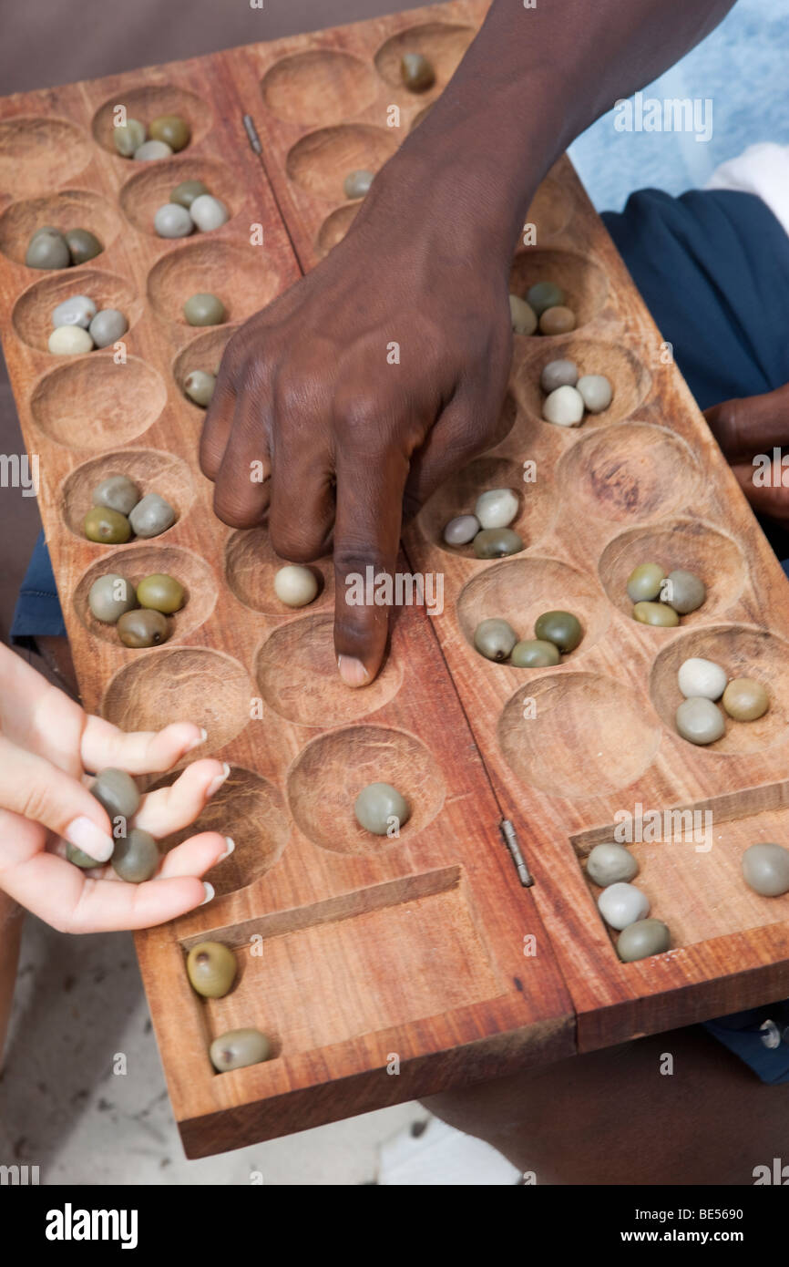 Foto de Antiga Boa Mancala Tradição Africano Jogo De Tabuleiro