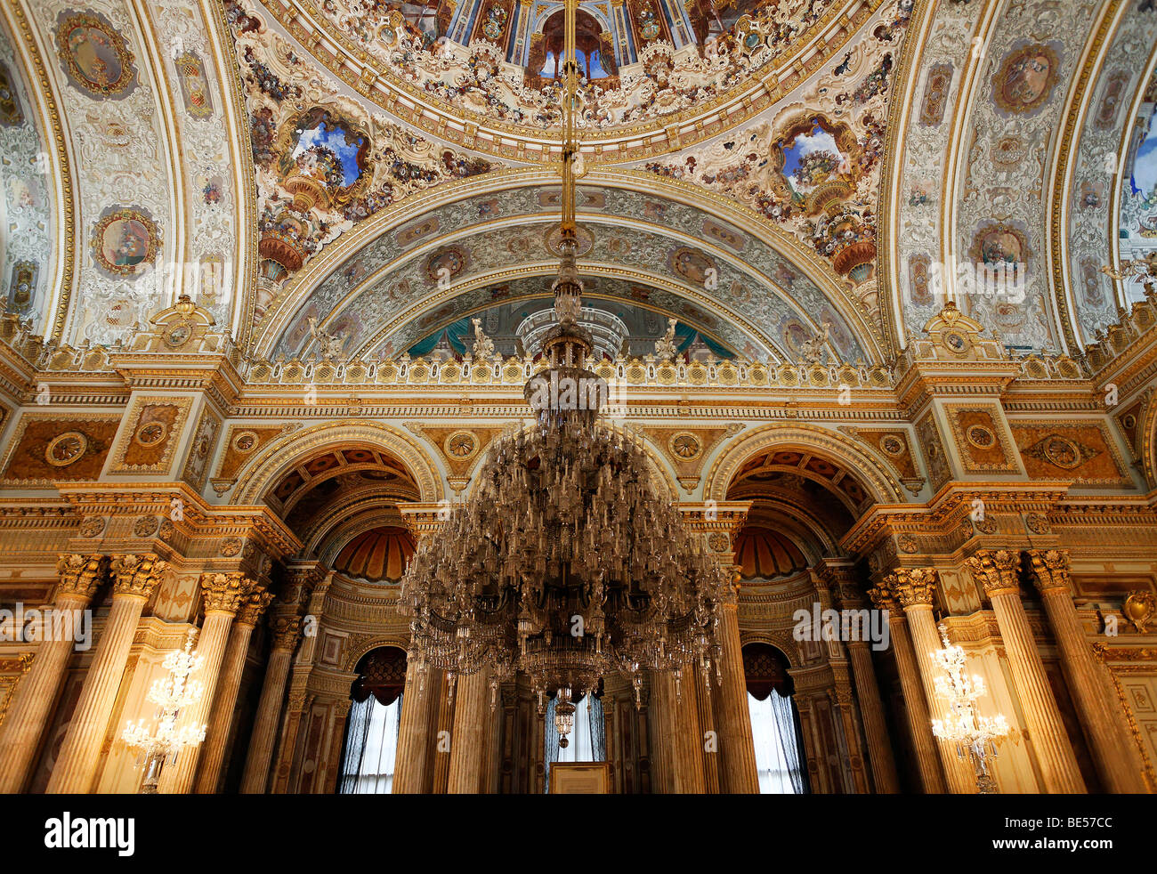 Ceremonial hall with enormous chandelier, Dolmabahce Palace, Sultan's palace from the 19 th century, Besiktas, Istanbul, Turkey Stock Photo