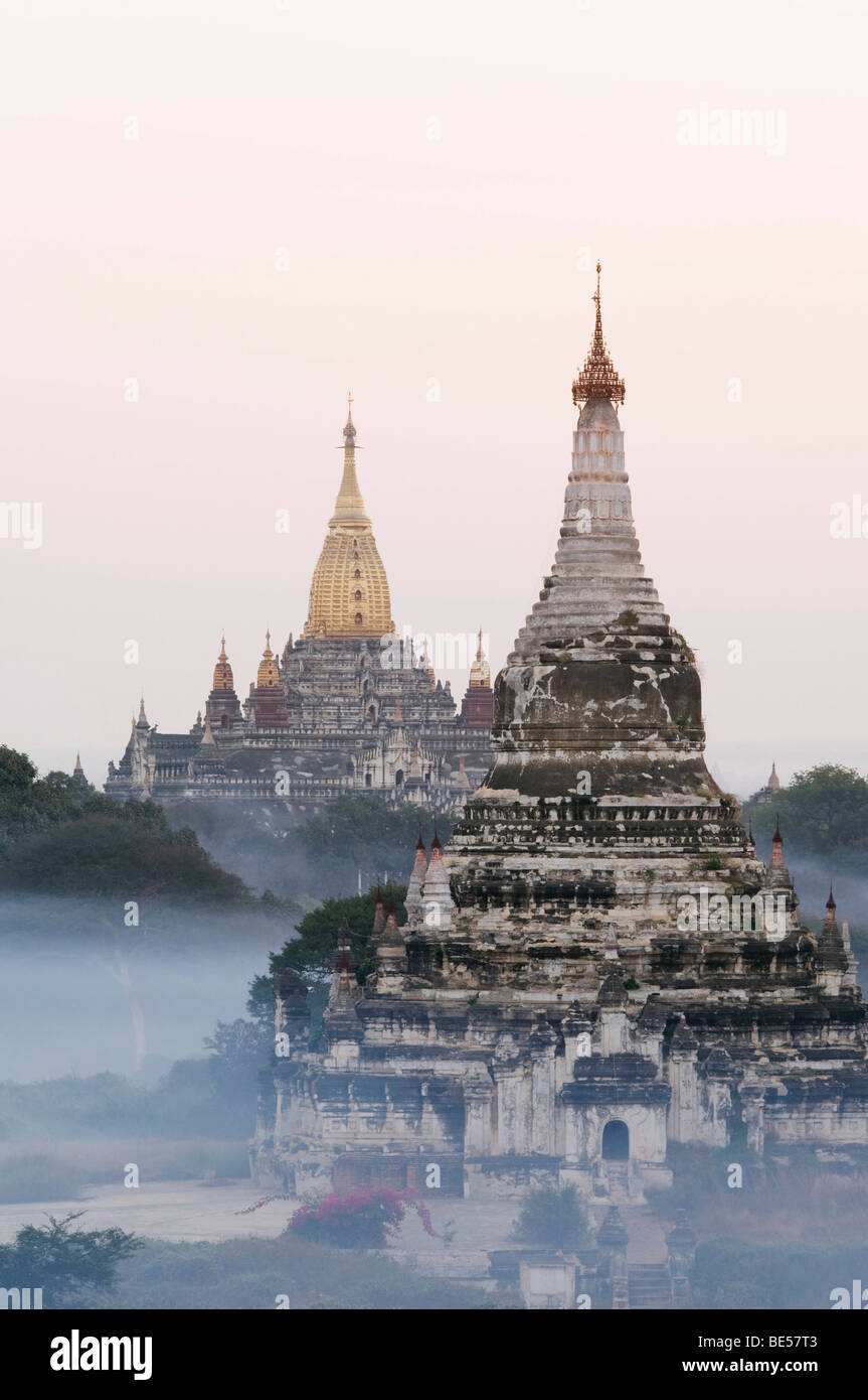 Sunrise, Pagoda Field, Ananda Temple, Zedi, Old Bagan, Pagan, Burma, Myanmar, Asia Stock Photo