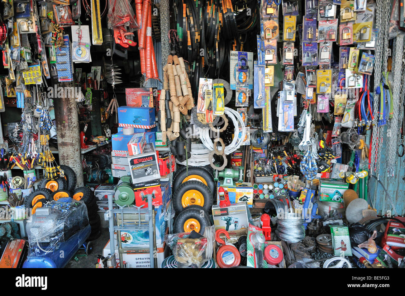 Household Goods For Sale High Resolution Stock Photography and Images