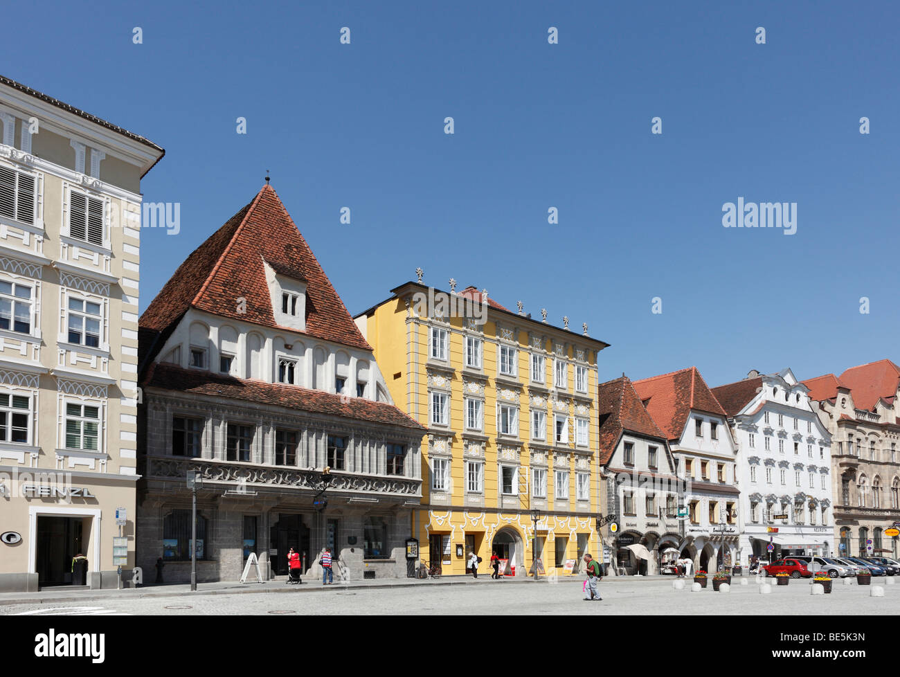 Town square with Bummerlhaus house, left, Steyr, Upper Austria, Austria, Europe Stock Photo