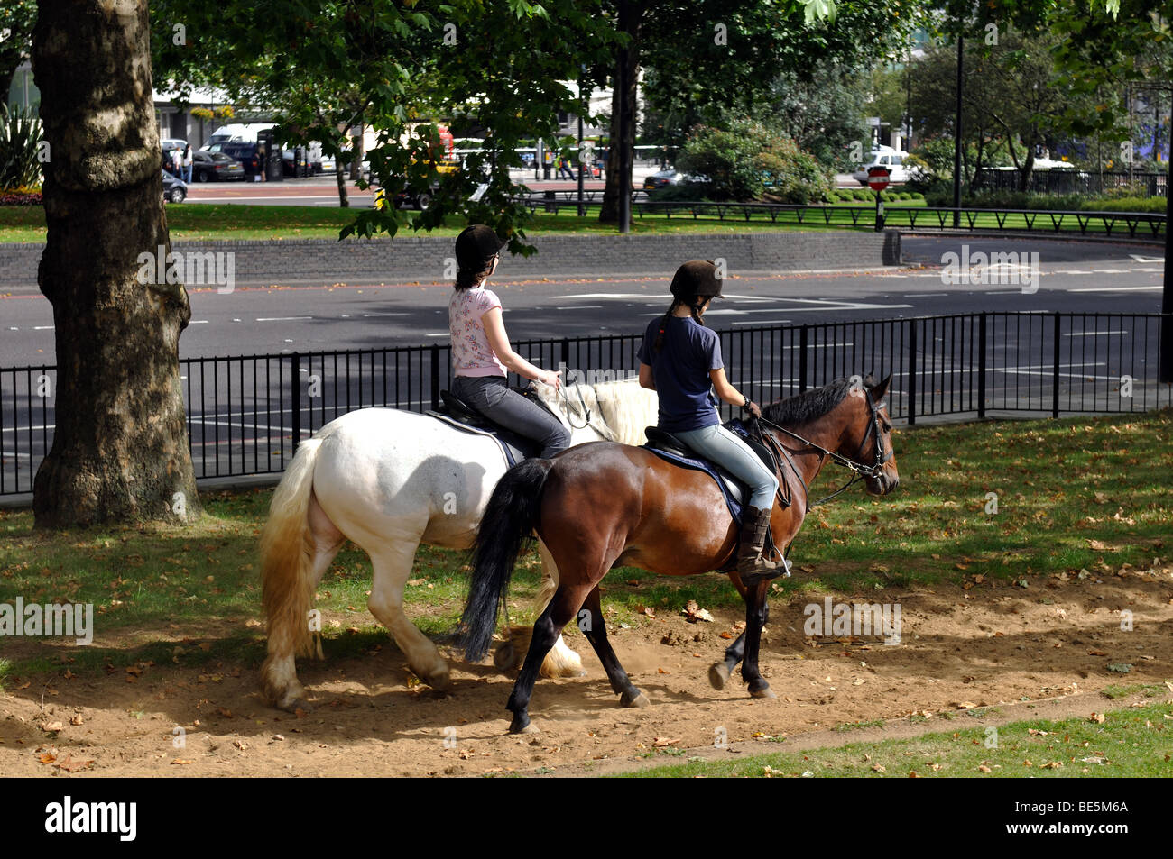 Horse riders, Hyde Park, London, England, UK Stock Photo