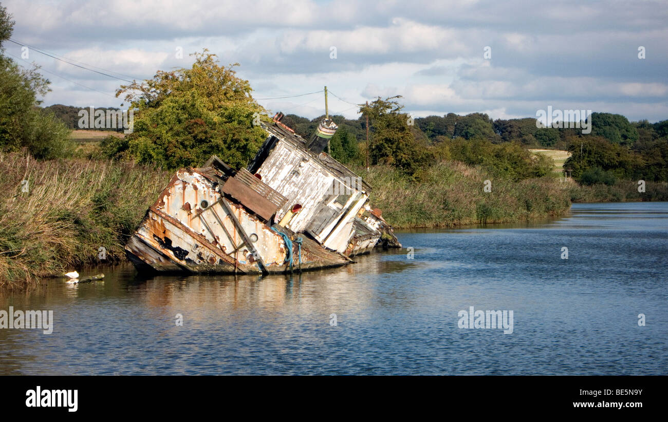 Ship wreck on River Weaver in Dutton UK Stock Photo